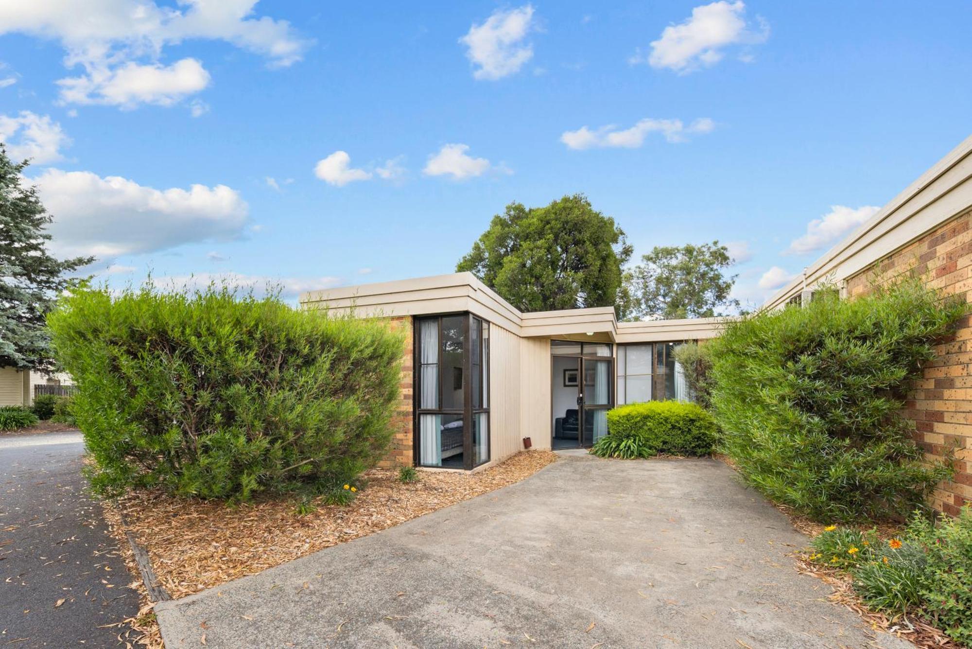 Sundown Villas Symonston Exterior photo